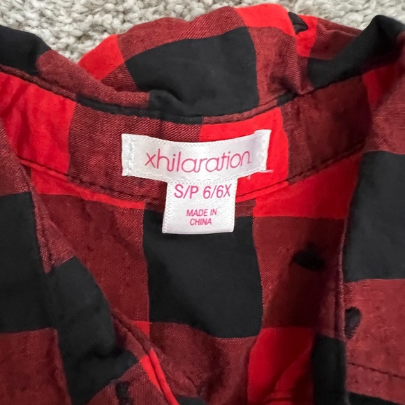 Bundle of five girl button down shirts - Picture 10 of 14